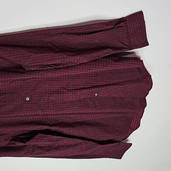 Van Heusen 15 1/2" flex collar long sleeve maroon button down shirt - Picture 3 of 5